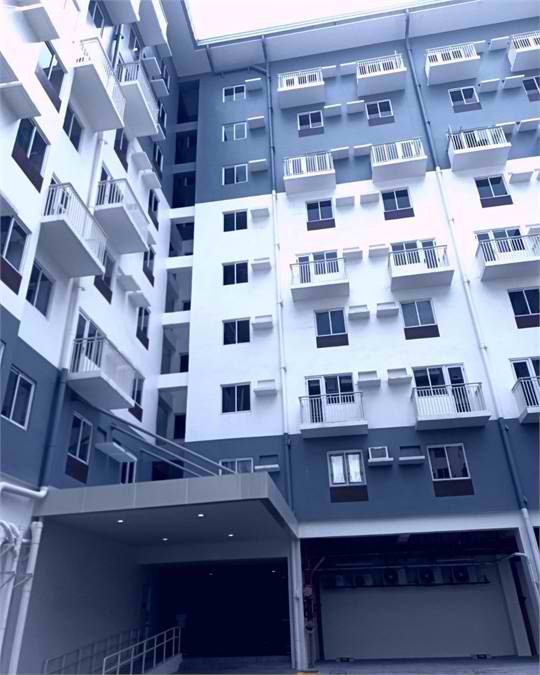 Big 1 Bedroom condo unit for sale in Pasig near Market