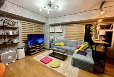 2 Bedroom for sale w/ parking near Boni MRT Station