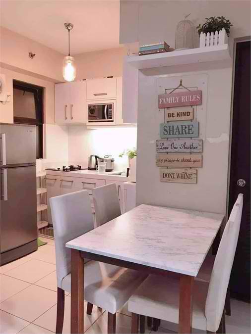 1 Bedroom condo for sale with parking in Las Pinas