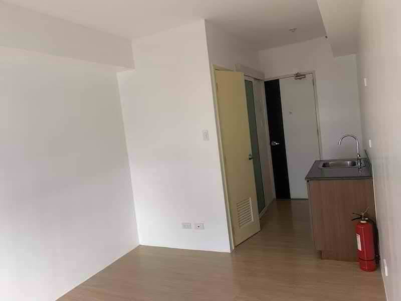 Studio unit for sale near La Salle Taft in Studio Zen in Pasay City