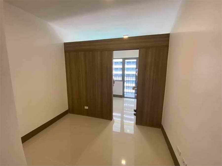 Fame Residences 1 BR unit for sale near Shaw MRT station