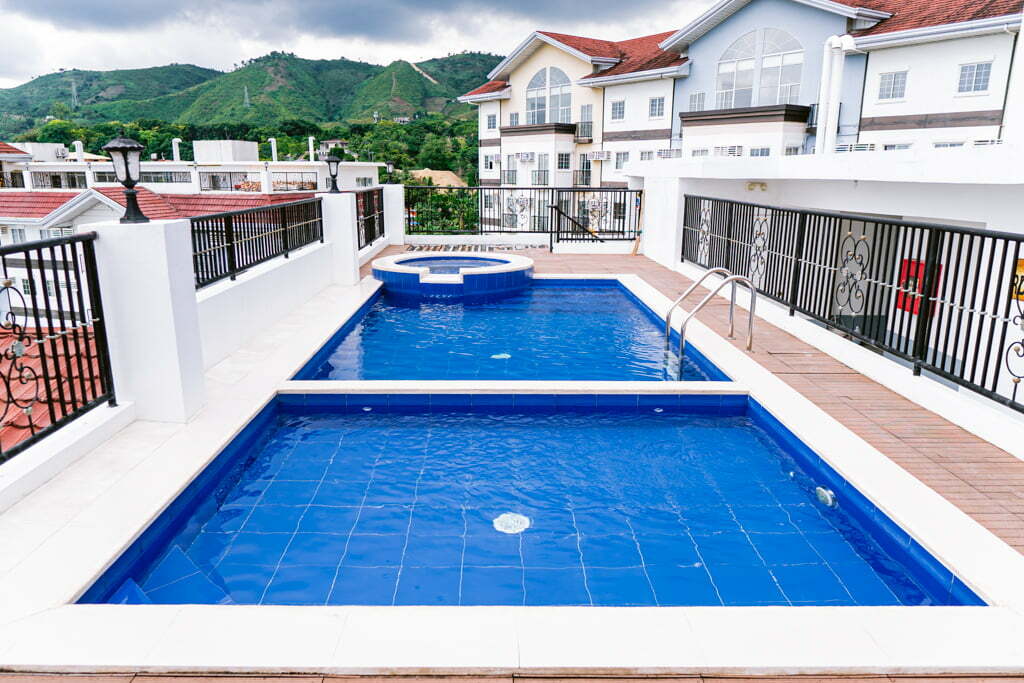 READY TO OCCUPY CONDO UNIT IN BANAWA HEIGHTS