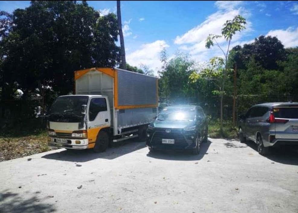 SECOND WINGVAN  ISUZU 2018 -6 WHEELER