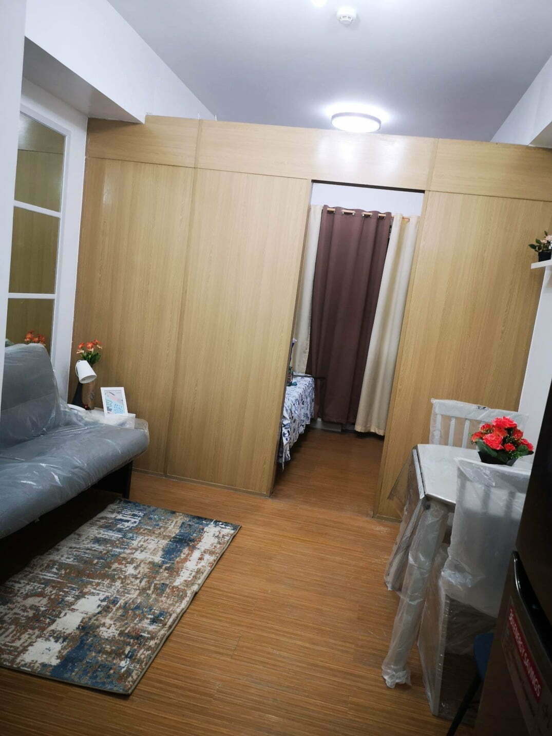 FOR RENT: 1 bedroom with balcony- Taguig (Grace Residences)