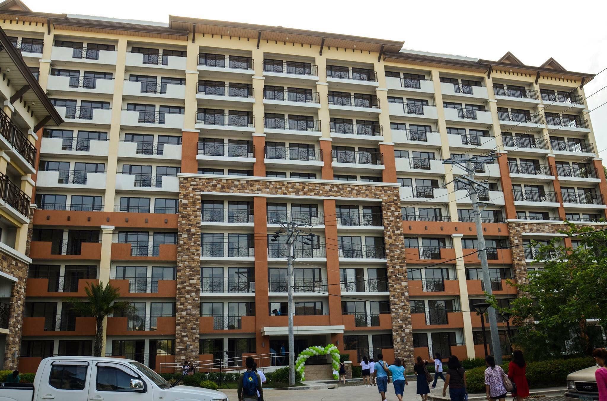 CONDO FOR SALE IN MABOLO