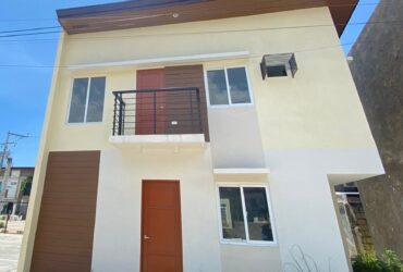 READY TO OCCUPY HOUSE AND LOT FOR SALE IN MODENA MINGLANILLA