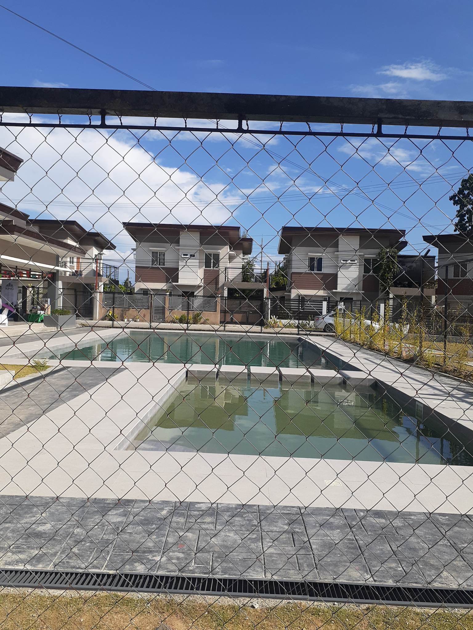 CONDO FOR SALE IN MINGLANILLA