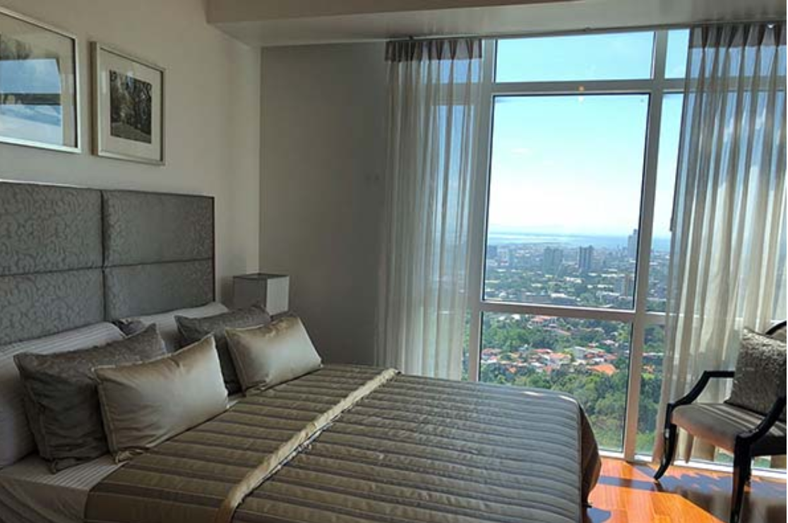 READY TO OCCUPY CONDO FOR SALE IN MARCO POLO LAHUG