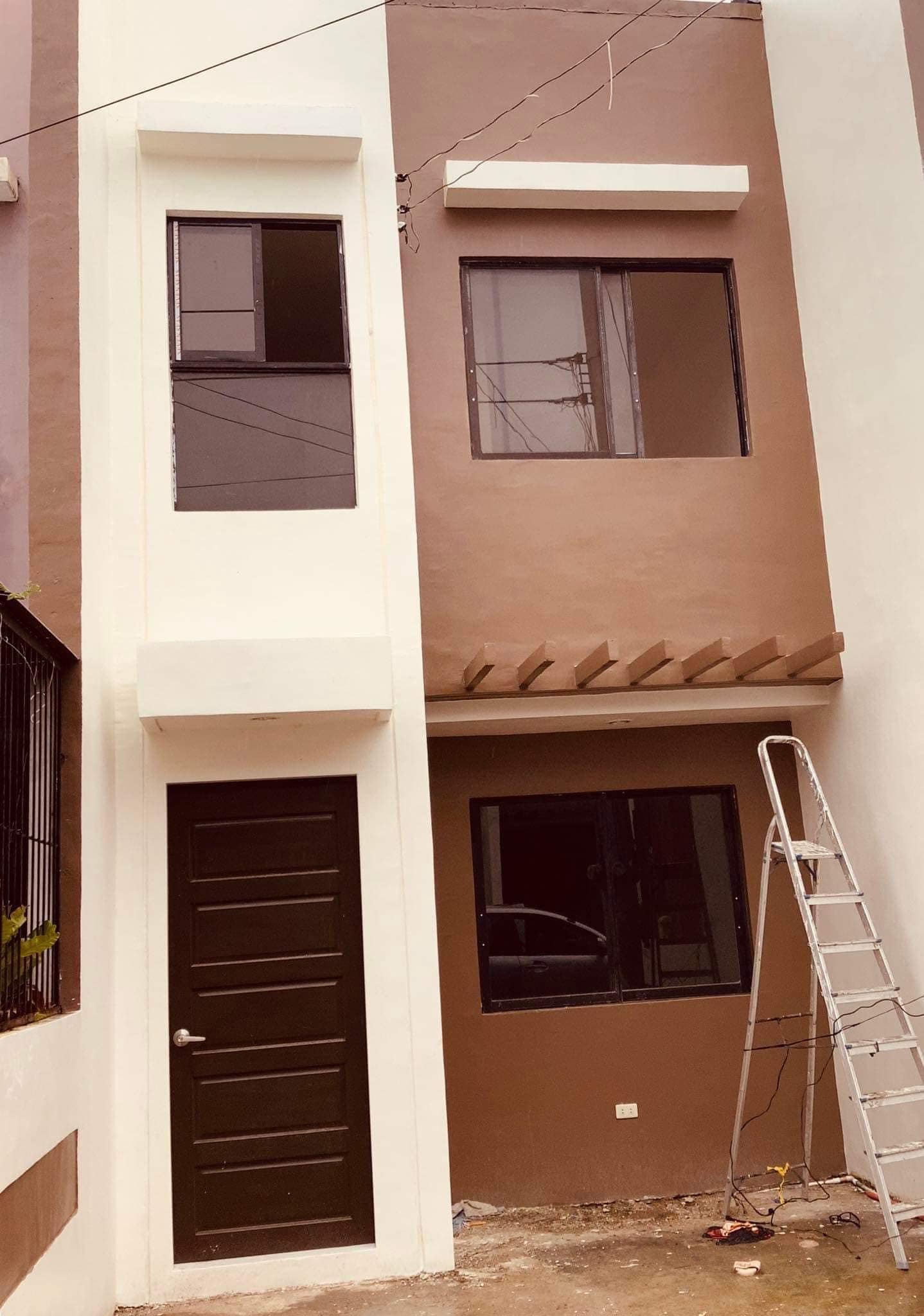 READY TO OCCUPY HOUSE AND LOT FOR SALE IN BUAYA MACTAN