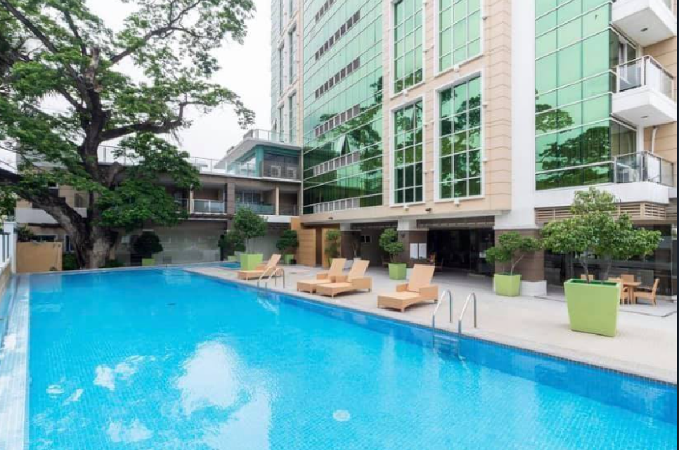 READY TO OCCUPY CONDO FOR SALE IN PADGETT PLACE LAHUG