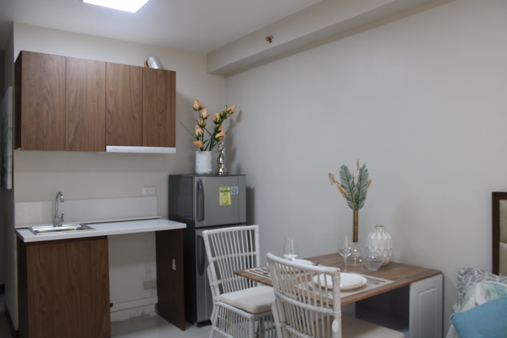 🥳FOR SALE – Condo in Lapu – Lapu City with Free Appliance & More👌