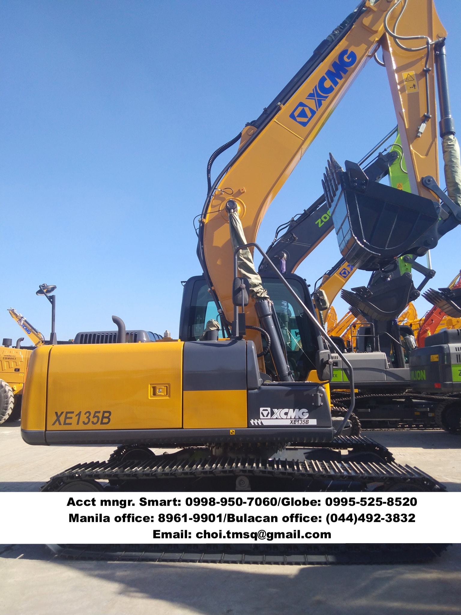 Brand new XCMG Backhoe excavator .52cbm ISUZU engine FREE Breaker line for sale