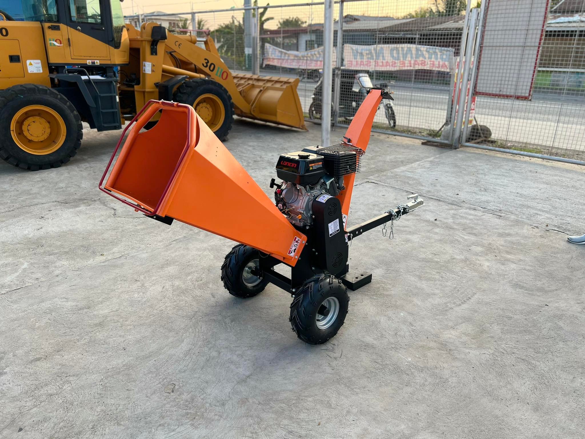 PRIMUS Wood chipper wood shredder 15hp loncin engine for sale
