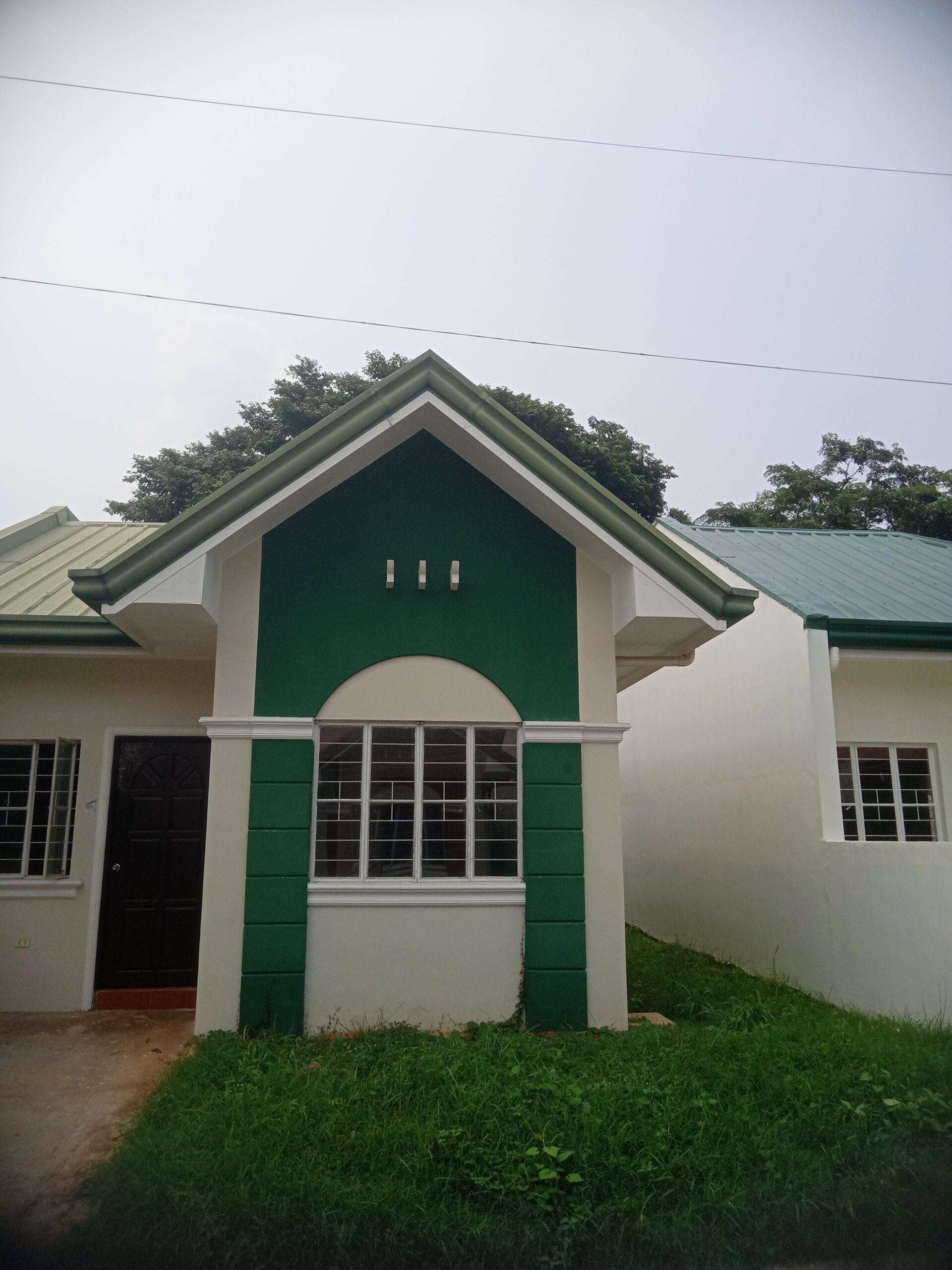 FOR SALE READY-TO-OCCUPY BUNGALOW HOUSE GRAND MONACO CASA MIA Antipolo