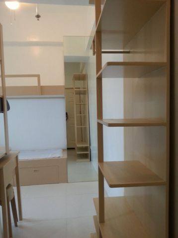 Clean and comfortable studio room near IT Park
