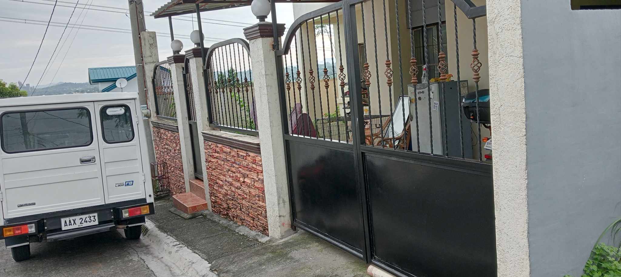Single attached house and Lot for sale