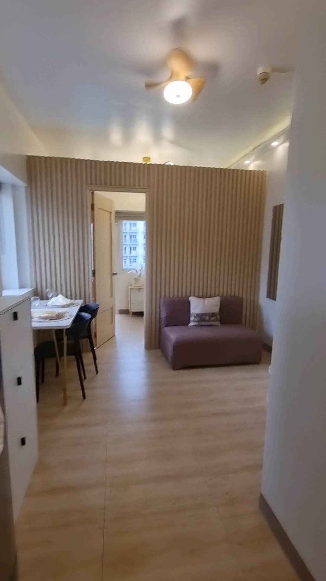 Paranaque 1 Bedroom unit w/ balcony for sale at Field Residences