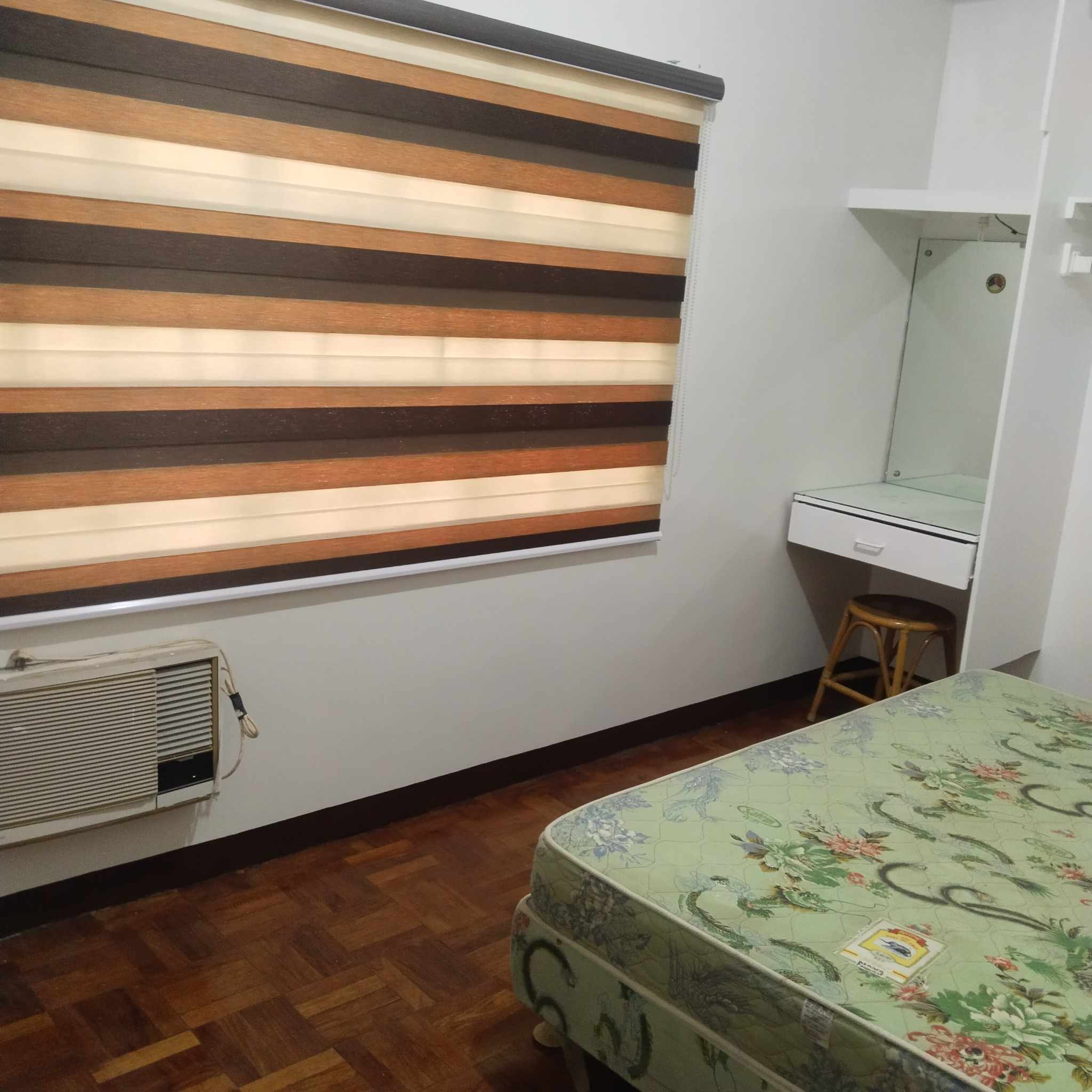 BUNGALOW HOUSE FOR SALE