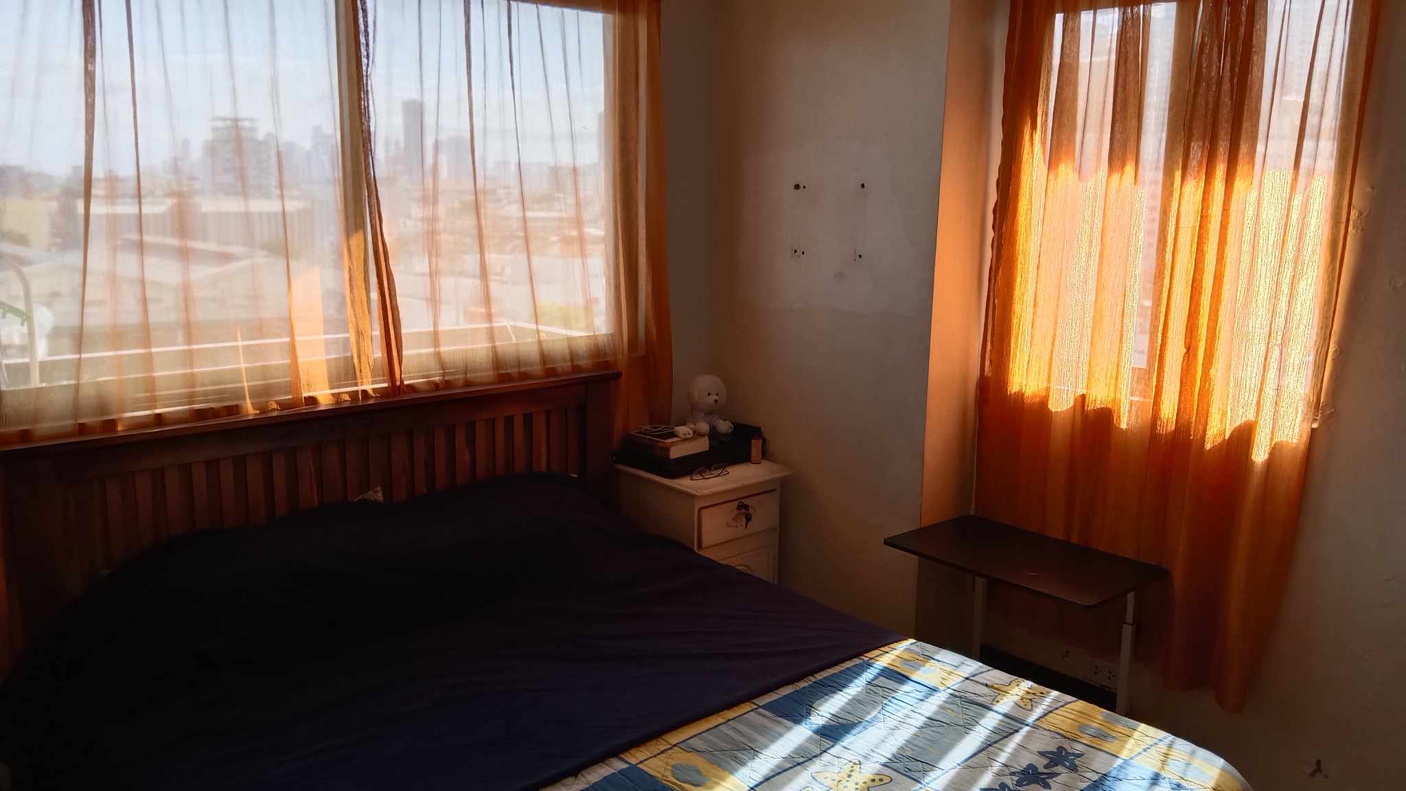 QC Cubao 2 Bedroom unit w/ balcony for sale at Escalades