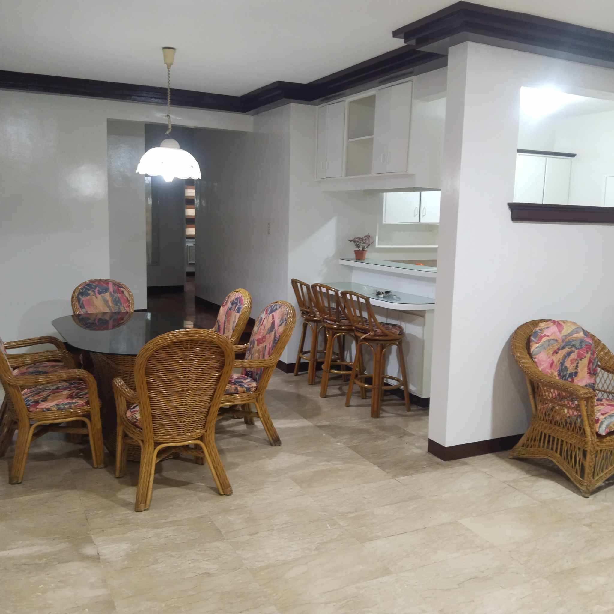 BUNGALOW HOUSE FOR SALE
