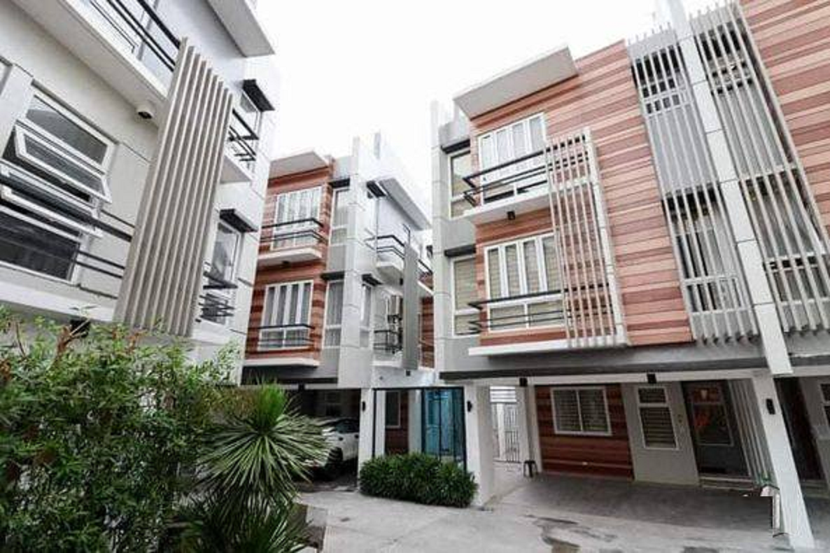 QC 3 BR Townhouse for sale near SM Cherry in Congressional