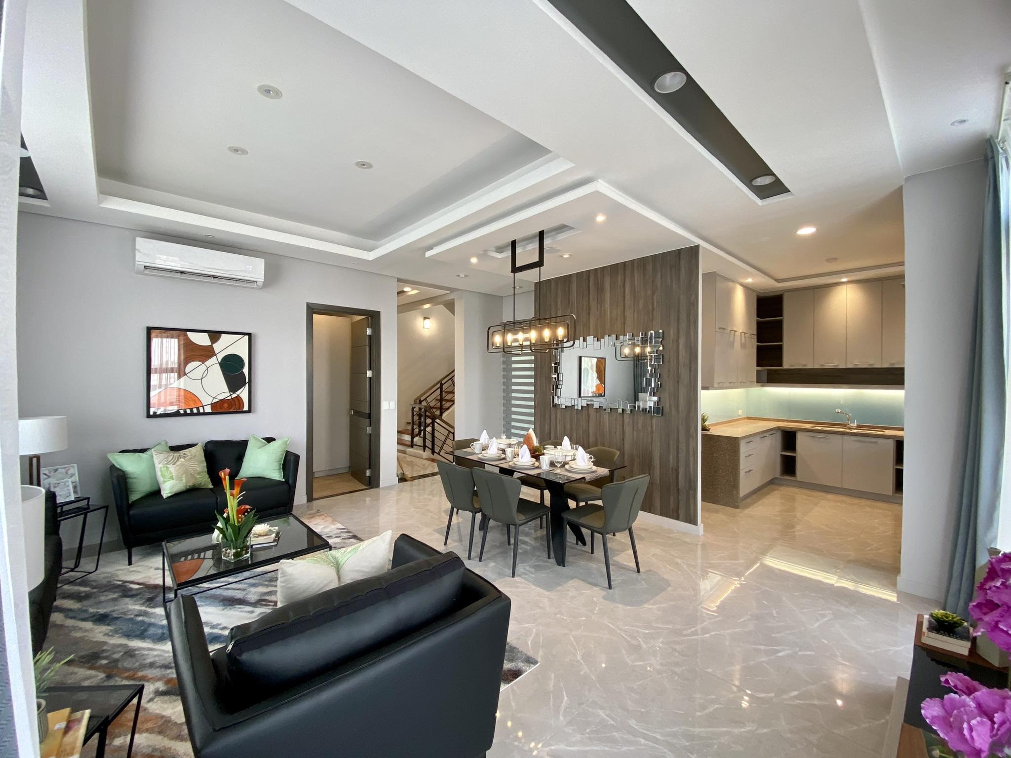 QC 3 BR Townhouse for sale near Landers Quezon City