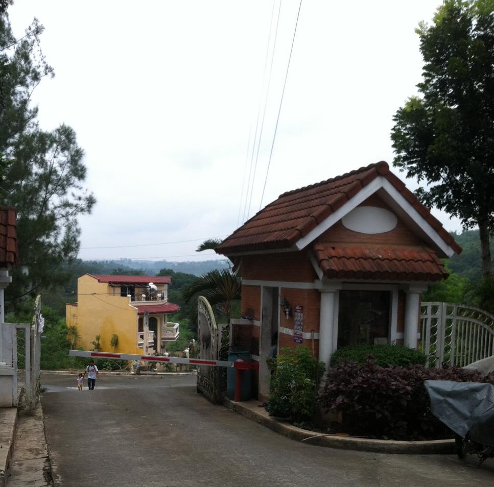 136sqm lot for sale in kingsville heights antipolo rizal BentaMan