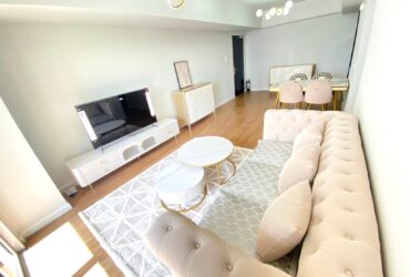 Taguig 2 BR w/ balcony for rent in BGC at Meridien Tower