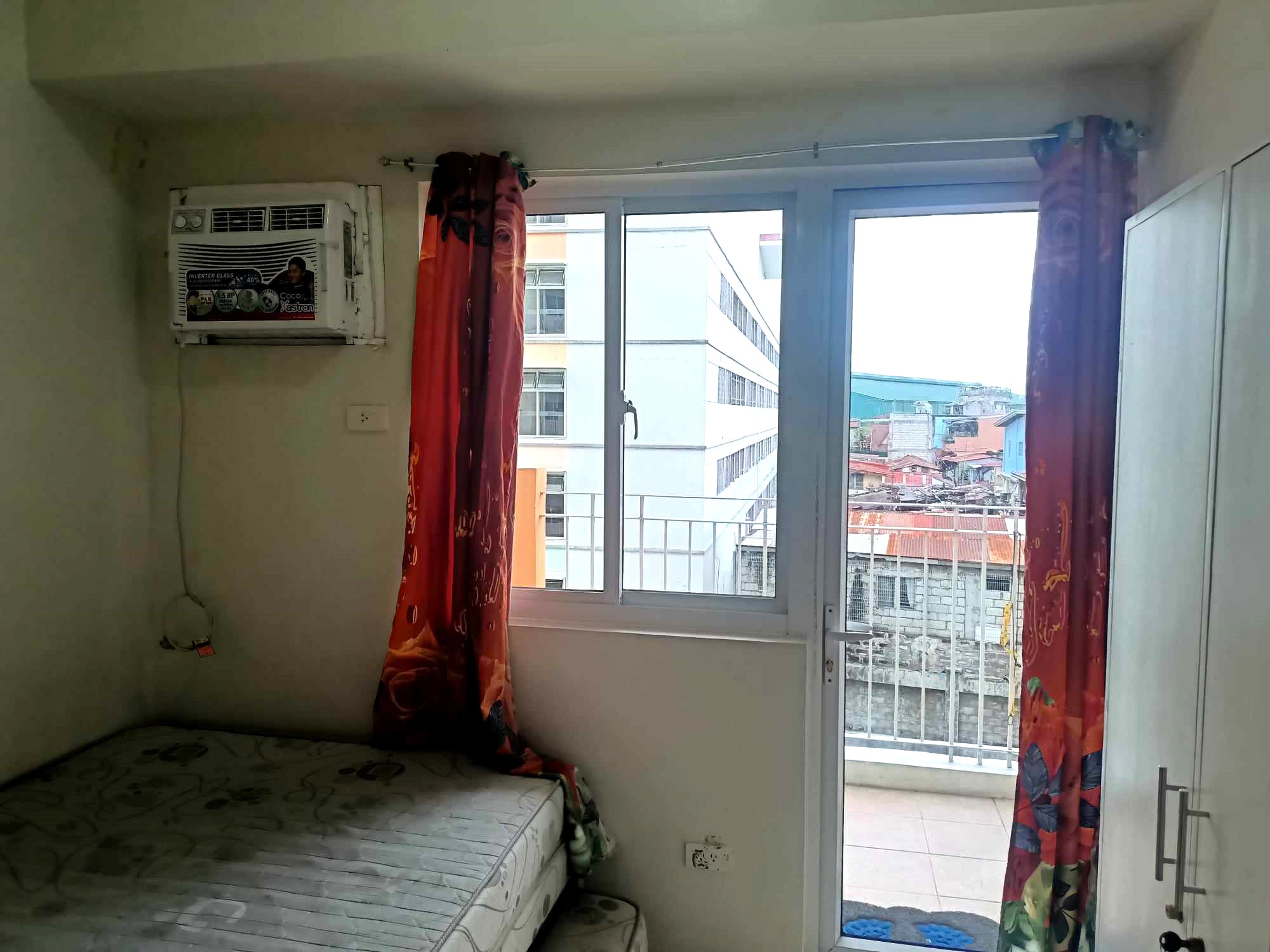 Condo Unit For Rent – Unit 314A Building 4 at Field Residences