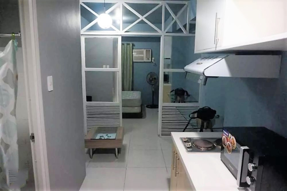 Condo Unit For Rent – Unit 1716 at 2 Torre Lorenzo