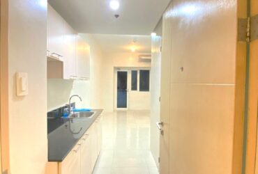 Condo Unit For Rent – 7th Floor at Blue Residences