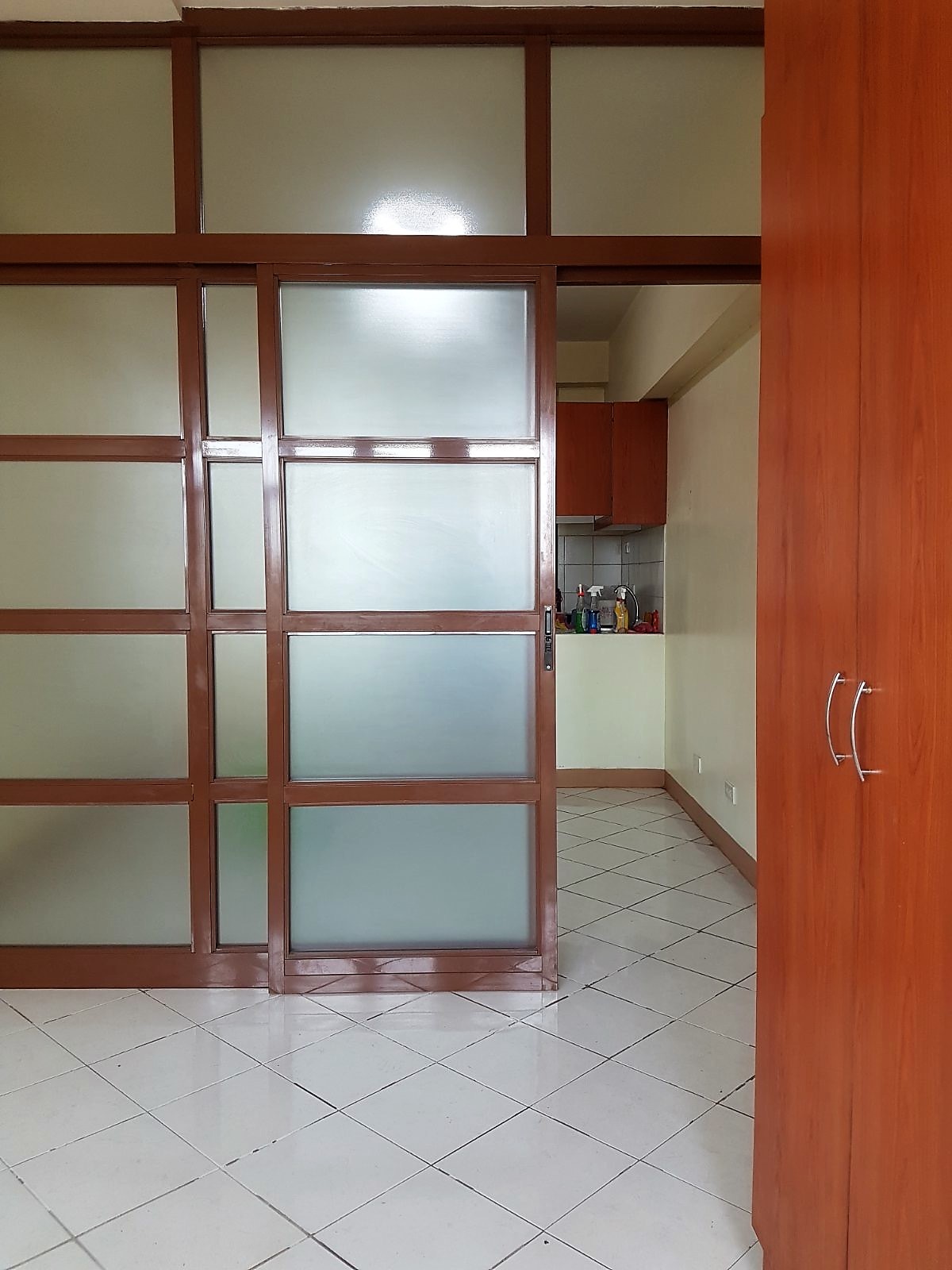 Condo Unit For Rent – 9th Floor at Manila Executive Regency