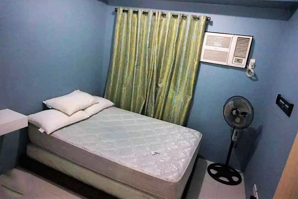 Condo Unit For Rent – Unit 1716 at 2 Torre Lorenzo