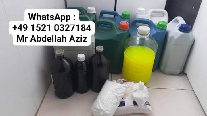 Black   cleaning chemical