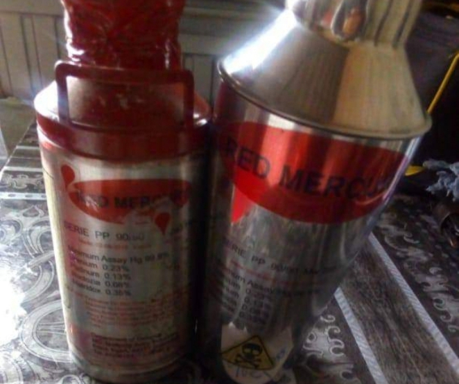 MERCURE ROUGE DISPONIBLE