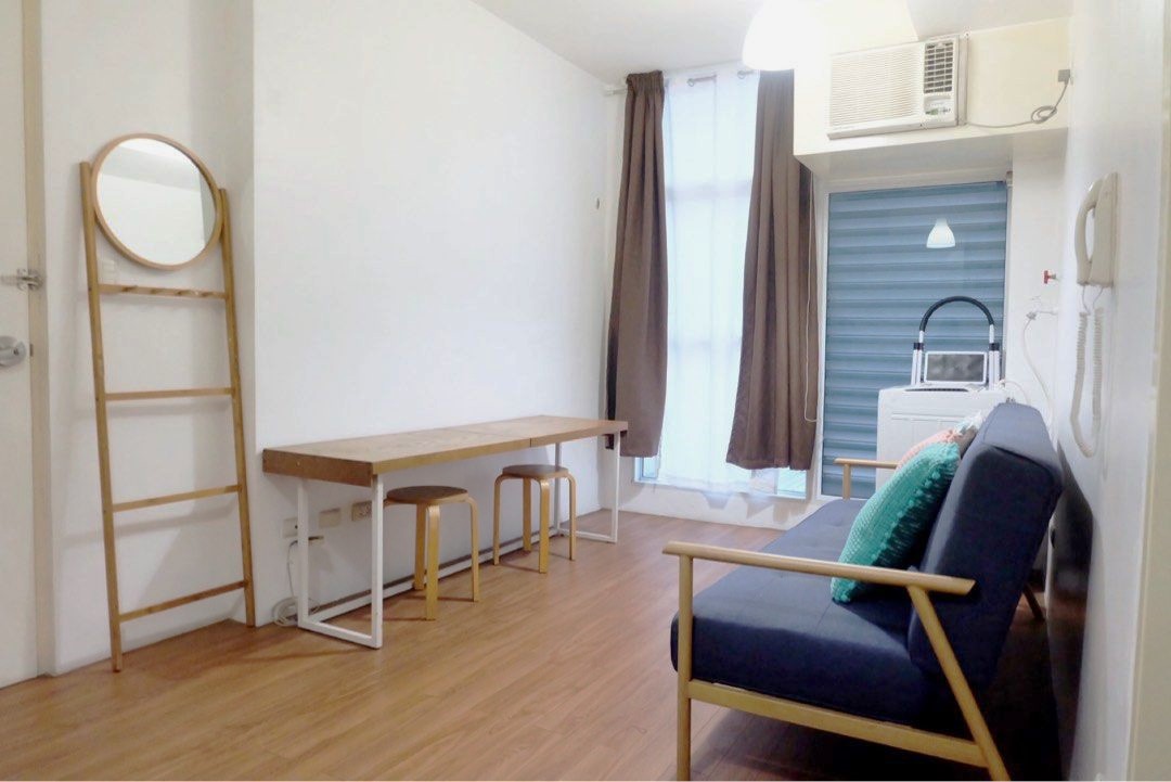 Condo Unit For Sale – 19th Floor Tower 2 at The Linear Makati