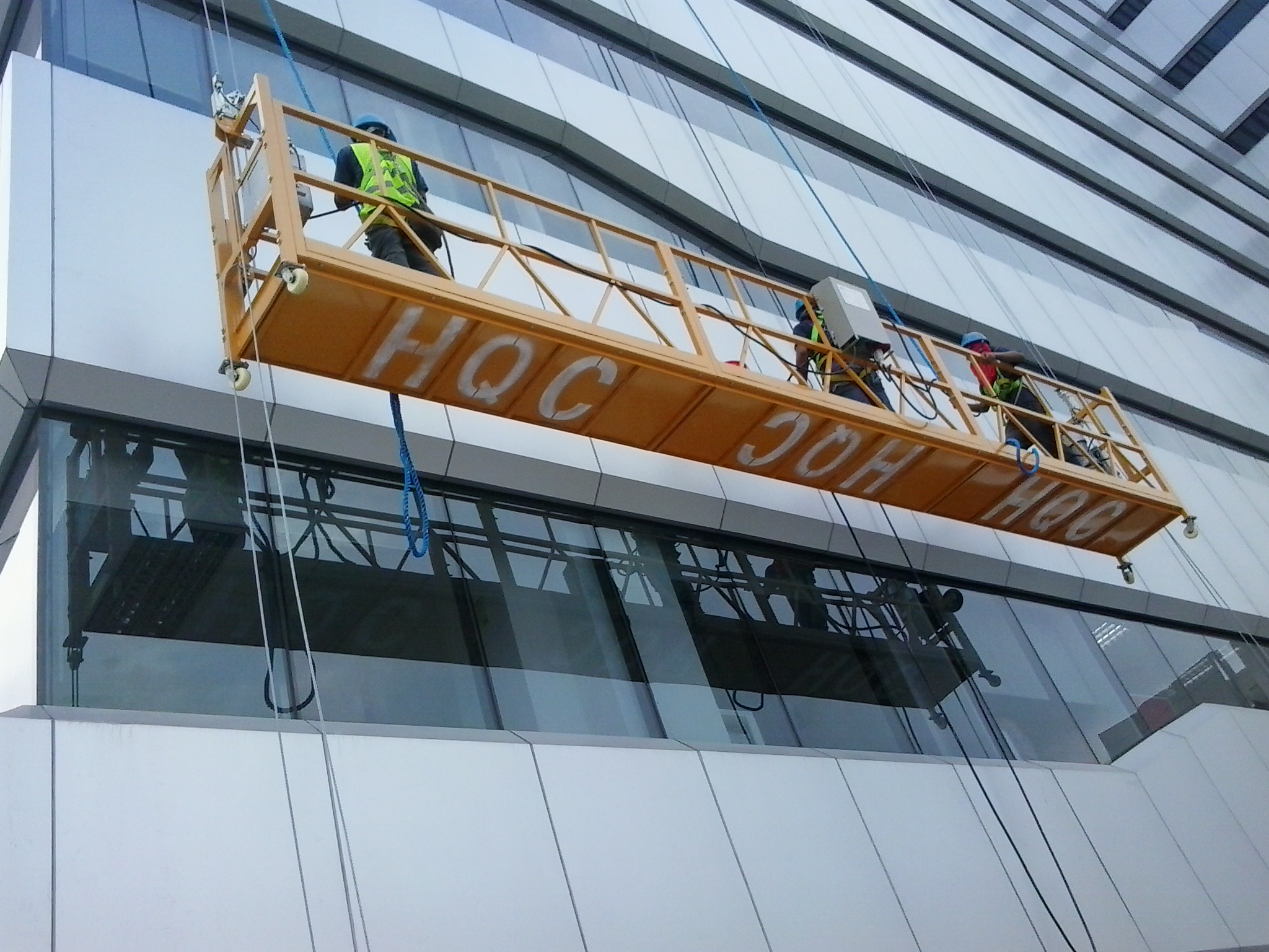 GALVANIZED/STEEL MOTORIZED GONDOLA
