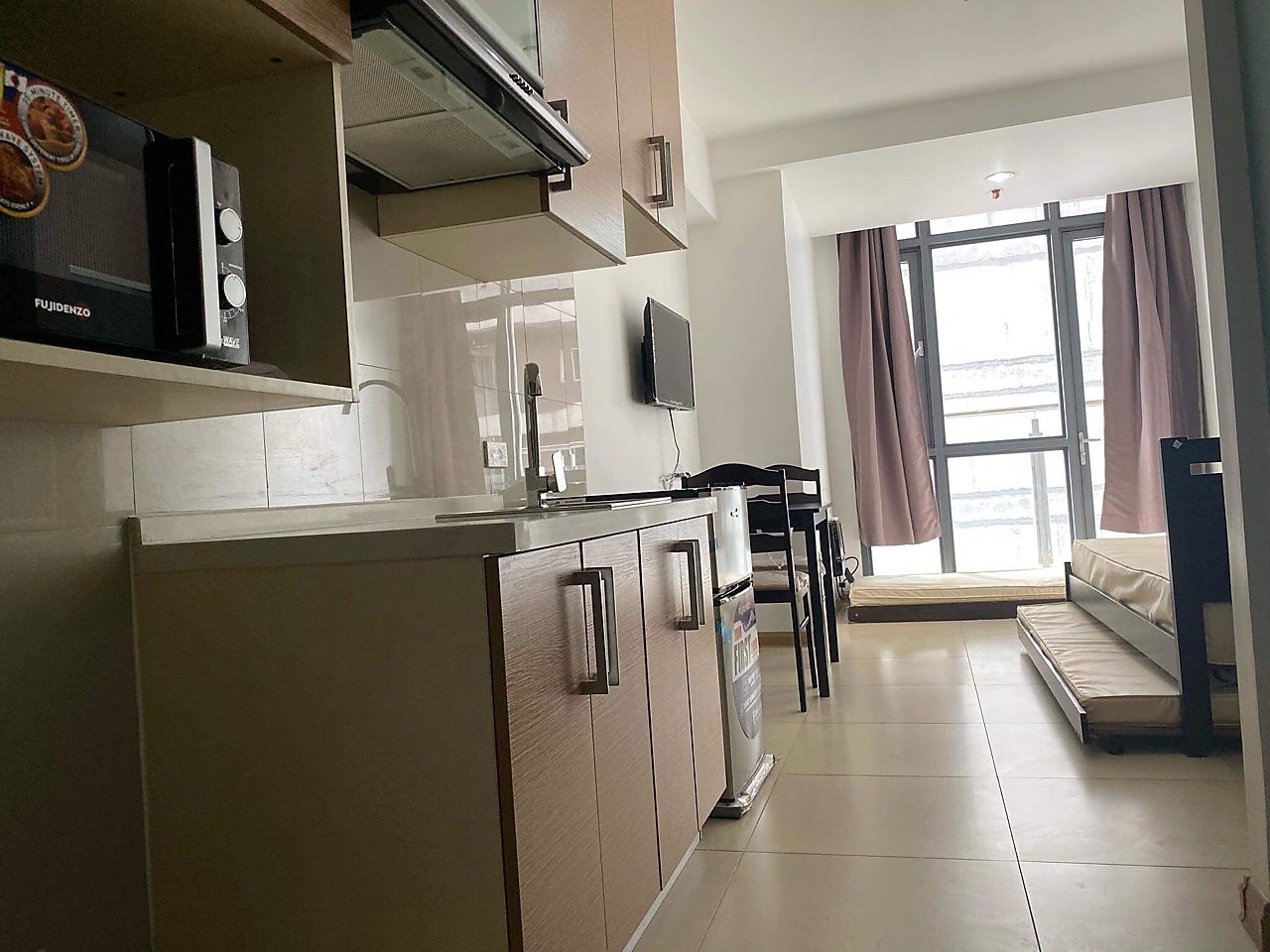 Condo Unit For Rent at Unit 2105 at D' University Place