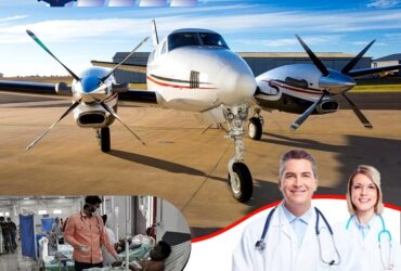 Pick Supreme Angel Air Ambulance Service in Varanasi with Medical Tool