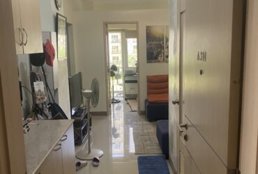 Rush Sale! Tandem Condo Units with Parking