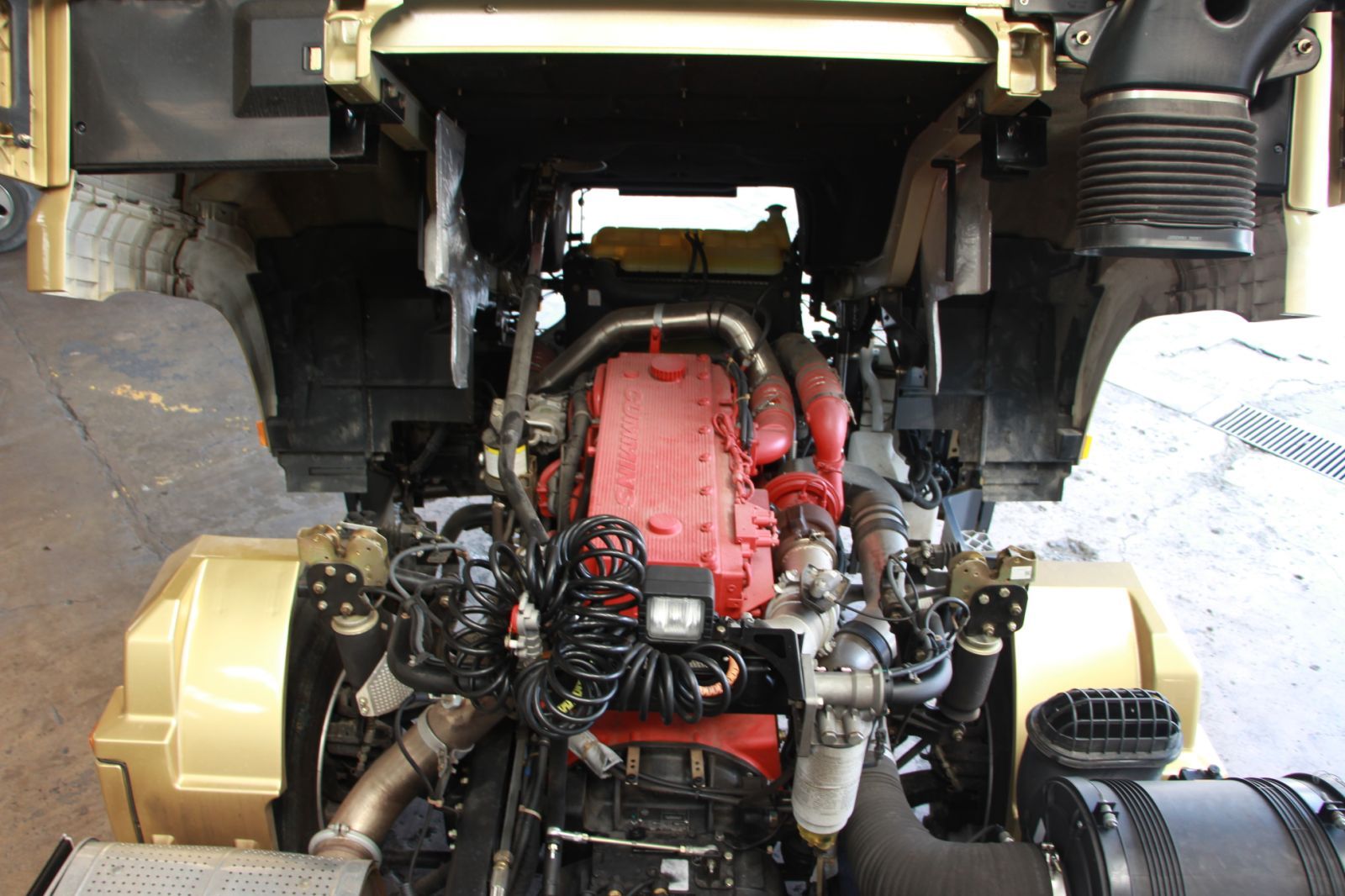 Shacman X3000 6×4 Tractor Head Prime Mover Truck