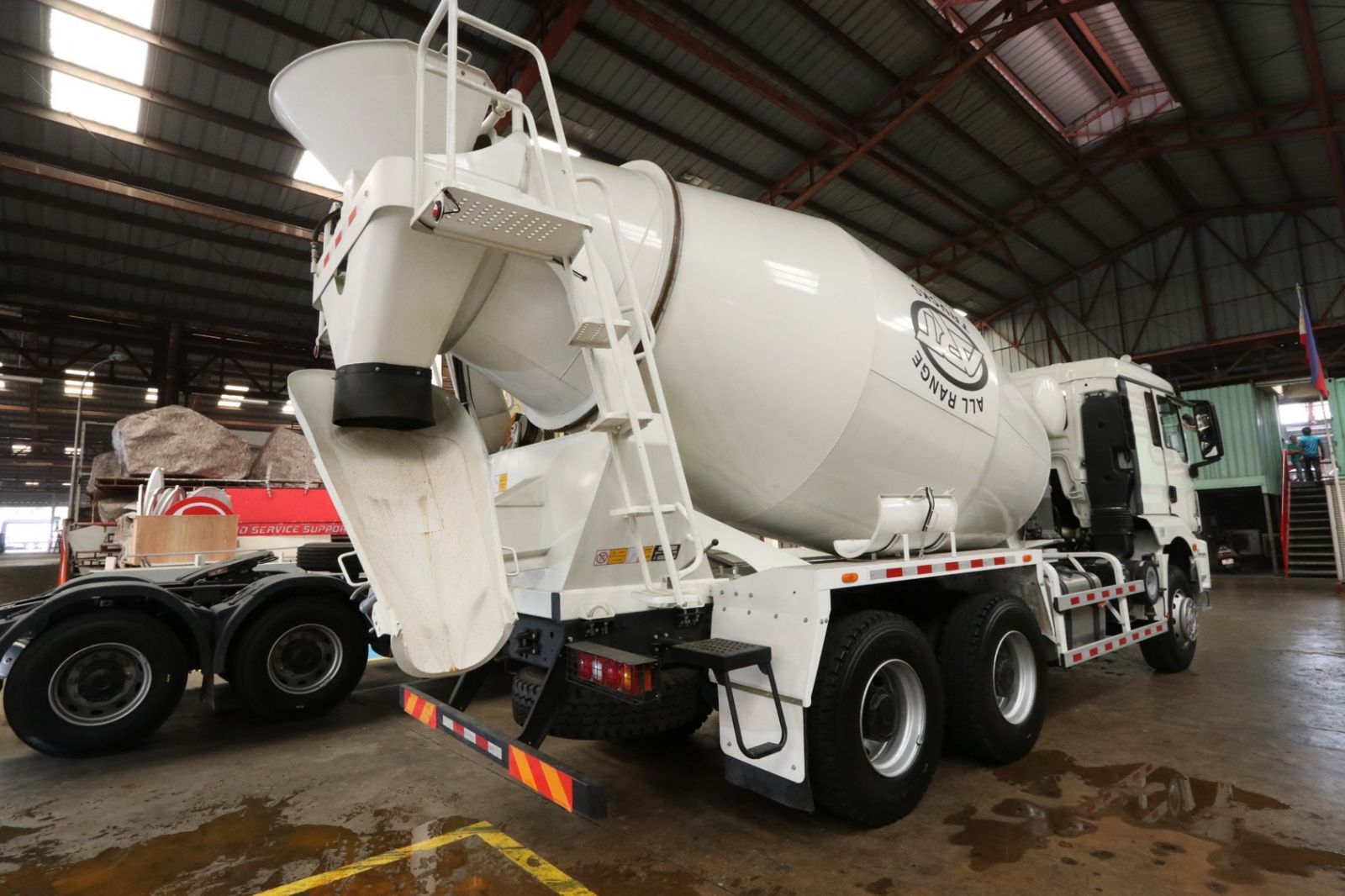 Shacman H3000 6×4 cement mixer truck sx5256gjbht38