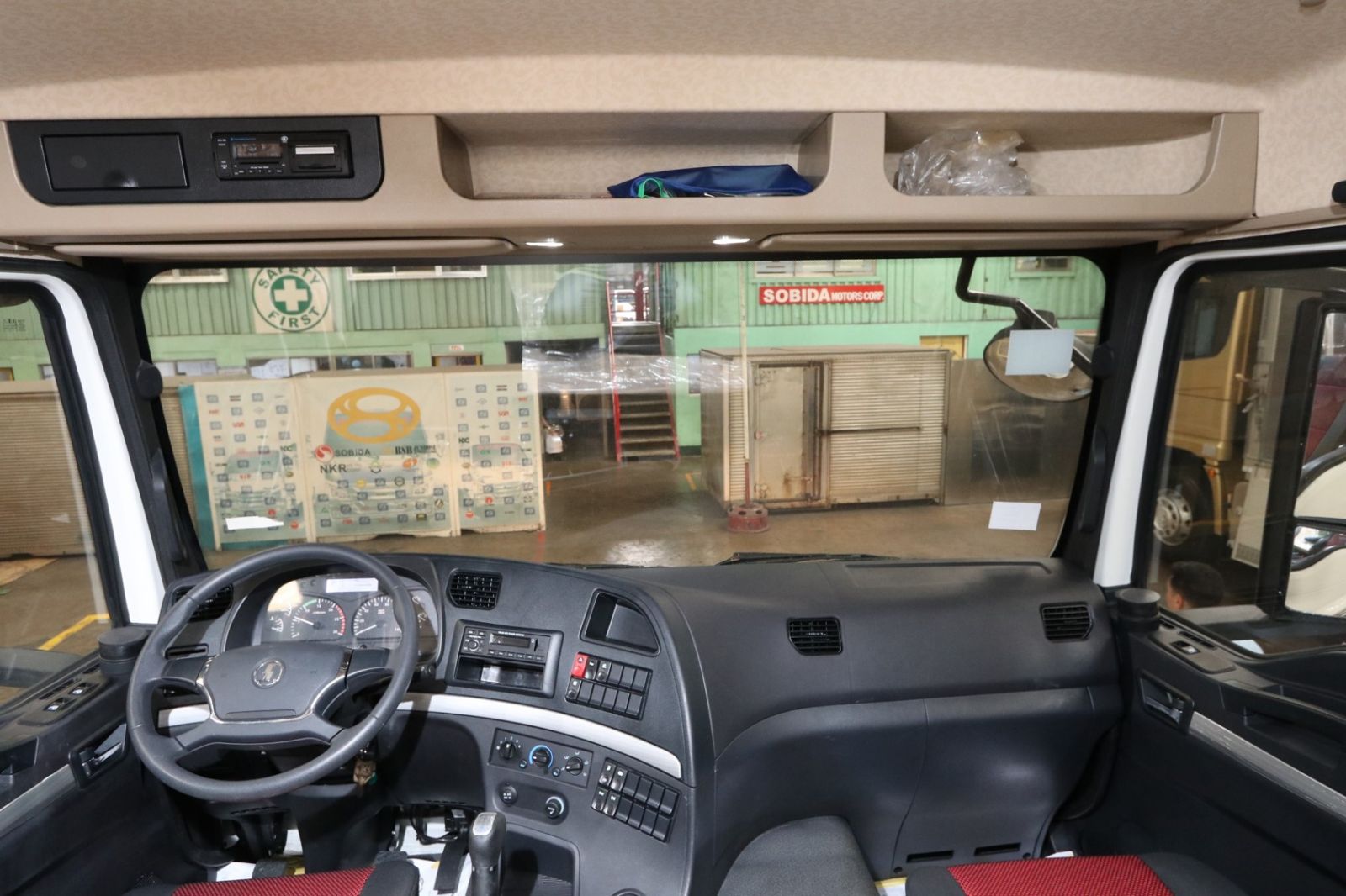 Shacman H3000 6×4 cement mixer truck sx5256gjbht38