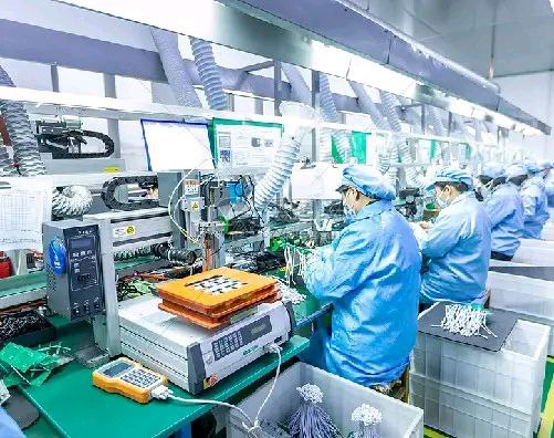 LABORATORY CHEMICAL SOLUTION CLEANING SERVICES