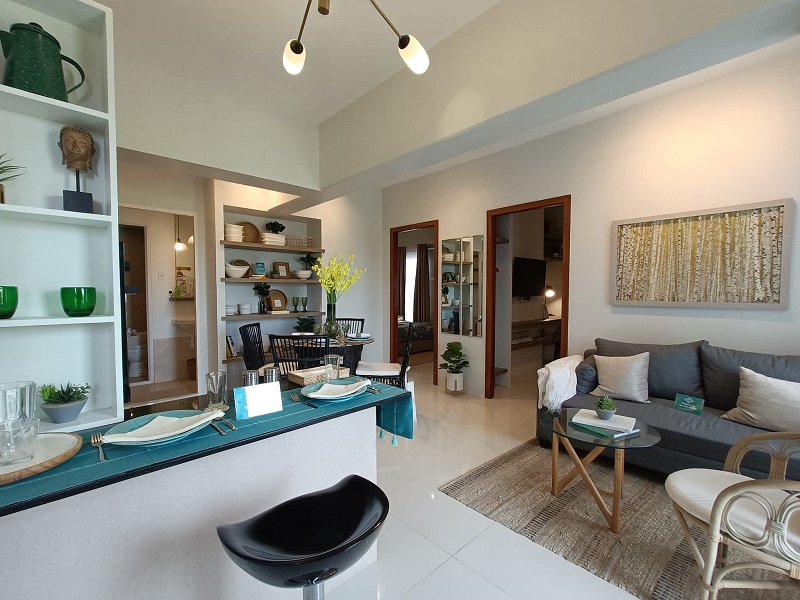 AFFORDABLE 2BR CONDO WITH PARKING MACTAN CEBU