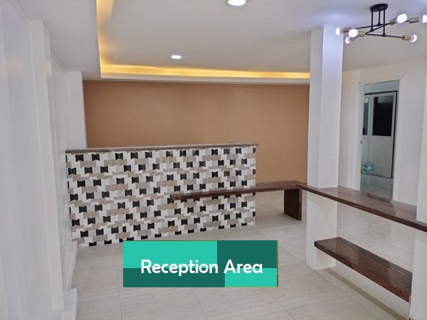 Building for Sale at 25M in Las Piñas City