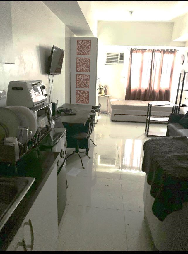Studio Condo Unit For Rent – 30th Floor at Princeton Residences
