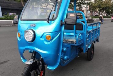 For Sale: Standard Cargo with Front Roof