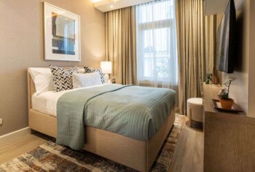 STUDIO UNIT WITH PARKING LINCOLN TOWER IPI CENTER