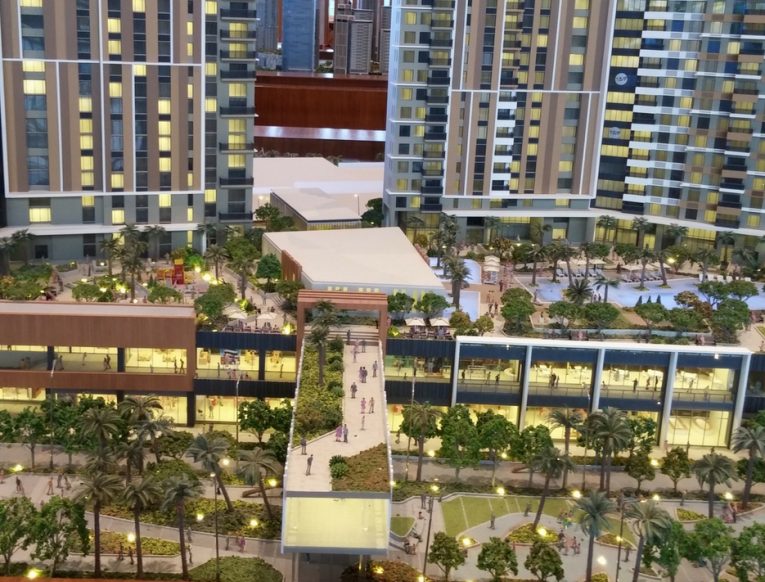 WATERFRONT TOWNSHIP CONDO MANDAUE CEBU